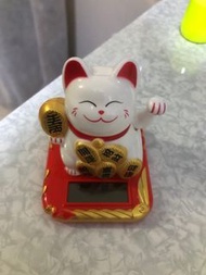 太陽能招財貓
