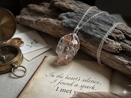 巴基斯坦紅泥駭骨  帶水膽水晶吊墜