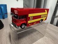 Hot wheels Premium Car Culture Momo Racing Bilstein Team Transport Hotwheels  Porsche 962