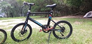 JAVA CL2 451 小輪徑  油壓碟剎 20吋鋁合金車架 2X9 18速   車快 輕鬆 省力 即剎即停