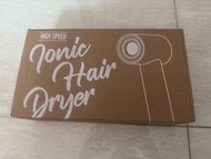 高速負離子吹風機