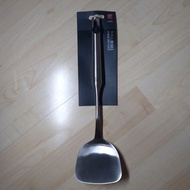 孖人牌 Zwilling TWIN Pure 系列， 18/10 不鏽鋼鑊鏟，德國雙立人，中國製造。