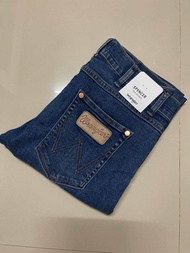 WRANGLER ZS02 SPENCER กางเกงยีนส์ผู้ชาย เอวต่ำ ทรงเข้ารูป ยีนส์ยืด แรงเลอร์ สียีนส์ ราคาป้าย 2,390 บ