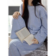 Women's Pajamas / Long Horizontal Striped Cotton Pajamas