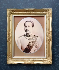 กรอบหลุยส์ทองพร้อมภาพมงคลเคลือบฟิล์มอย่างดีแทนกระจก สามารถใช้ผ้าชุบนํ้าเช็ดทำความสะอาดได้ ขนาดภาพ15*