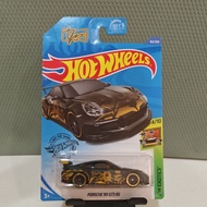 Hotwheels Porsche 911 GT3 RS