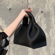 【Ready Stock】YB Larissa Handbag Women Cloud Handbag Leather Niche Design Sling Bag 2025 Crossbody Ba