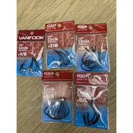 VANFOOK CIRCLE LIGHT CIRCLE MAT BLACK Hooks