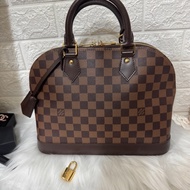 LV 咖格咖牛皮 Alma PM手提貝殼包