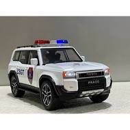 Metal Toyota Prado LC250 Traffic 1:24 Police Car Decoration Model (XPTO24LC250)