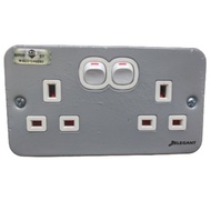 Belegant 13A 2 Way Switch Socket Outlet 2 Gang