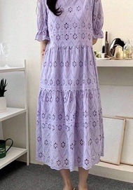 全新-韓—花形蕾絲鉤花燒花鏤空雕花-氣質紫色長洋裝