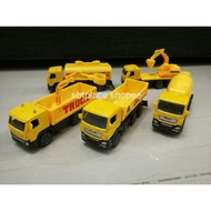 Ready Stock Alloy Diecast Car Toys Construction Vehicle Engineering Truck 1:64 excavator cement mixe