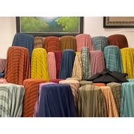 Cringe deyard with checkered/striped motif