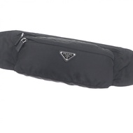 成色極佳 □ PRADA 2VL132 三角形LogoPlate腰包/單肩包/斜背包 黑色 男士推薦 ◎