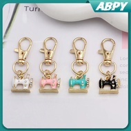 ABPY 4pcs Mini Sewing Machine Keychains – A Stitch Of Memory & Meaning, Vintage Miniature Enamel Met