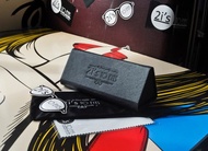 2is Bx03AeD 眼鏡盒│三角形可收納│防刮紋 黑色│眼鏡盒