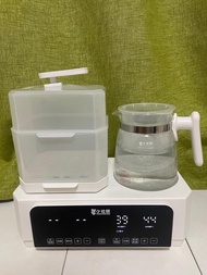 嬰兒專用冲奶機 奶樽消毐器 二合一冲奶粉一體機 恆溫水壺 泡奶機 3腳插頭