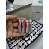 BATTERY AA AND AAA RM1 GUYSSSS
