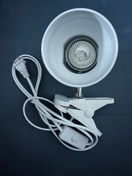 龜 蜥蝪 爬蟲專用（不包燈泡） 灑背UVA UVB帶燈罩夾燈  燈架  燈罩 調開關燈  1支 有黑色 白色