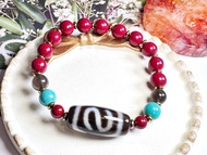 Tibetan Dzi Beads S Money Hook Dzi Beads 藏传老矿S金钱钩天珠 27.3x13.2mm