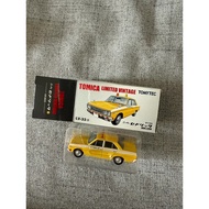[Ready Stock, If You Have Any Questions Contact] tlv 33a Sedrik Taxi, Slightly Sand, New Box, Two Fr