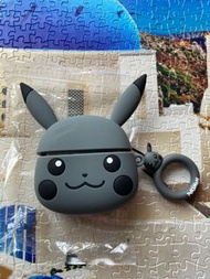 現貨 暗黑比卡超⚡️⚡️ Pokemon Pikachu AirPods Pro Case 蘋果藍芽耳機盒保護套 附送同款掛扣