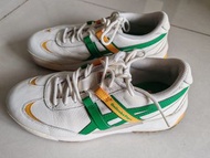Onitsuka Tiger 白色綠色黃色厚底波鞋