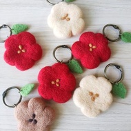 【造型悠遊卡】日本風花朵羊毛氈鑰匙環