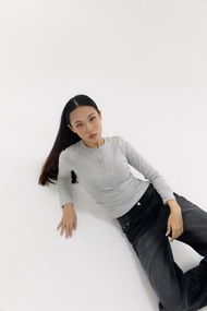 ENDOFMARCH | FLORENCE LONG SLEEVES เสื้อแขนยาวเข้ารูป  สไตล์ old money