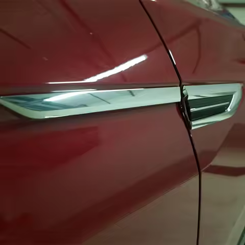 OEM Fender Badge Emblem Metal Alloy Side Wing R Sticker for VW Tiguan MK2 2017 2018