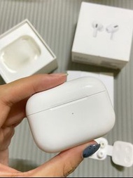 AirPods pro1 充電盒、右耳