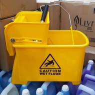 Single Bucket wringer mop 20 liter mop Bucket + Squeezer