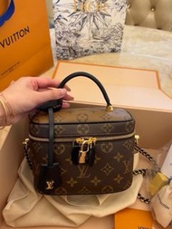 LV 手袋 vanity pm bag