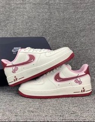 Nike Air Force 1 Low 07 LX 情人節白粉紅