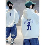Áo hoodie nỉ bé trai hình in hình chữ R cho bé từ 14 đến 48kg