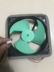 [HCM]quạt tủ lạnh panasonic 4 dây 12v 124cm x 124cm