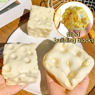 BUCKS Cheese Squeezed Cube, Crunchy 7cm Crackling Cheese Pinch, Novelty Super Soft Hand Relax Buildi