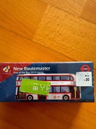 Tiny 微影  UK New Routemaster 巴士模型