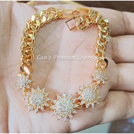 Women's 5 Flower Titanium Crystal Chain Bracelet 22K (Gold)