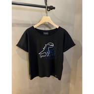 Agnes B. Sport Dinosaur Letter Logo Short Sleeved Round Neck T-shirt