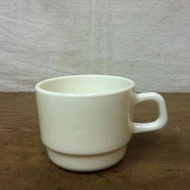 WH6440【四十八號老倉庫】全新 早期 法國製 ARCOPAL 象牙白 牛奶玻璃 咖啡杯 250cc 1杯價