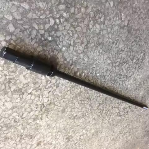 1PC R8 Pneumatic Tool Change Draw Bar Bold Taiwan Vertical Rocker Turret Milling Machine Overall Dra