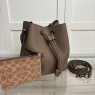 COACH-女包 Rowan22 印花塗層手提斜挎包子母水桶包新款CBH07尺寸21 C3