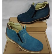 BT8012  MEN SHOES 100% ORIGINAL GENUINE LEATHER SHOES IN BLUE & DARK BLUE
