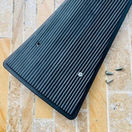 Bolt men min plastic middle tongue carpet vespa px e excel