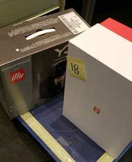 illy-Y3A 家用特濃膠囊咖啡機