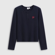 Gap | เสื้อไหมพรมคอเฮนรี่ปักลายแบบลำลอง