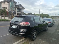 自售2015 X-Trail 2.5 4WD 低哩程