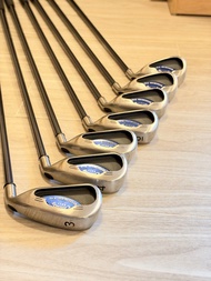 Callaway Steelhead X-16 鐵桿組（3–9 號，共 7 支） Callaway Steelhead X-16 Golf Iron Set 3-9